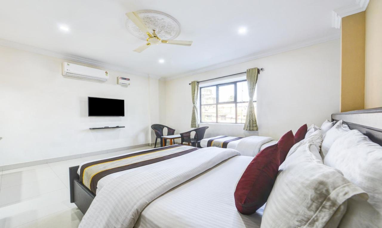 Pleasant Days Hotel Chennai Exterior foto