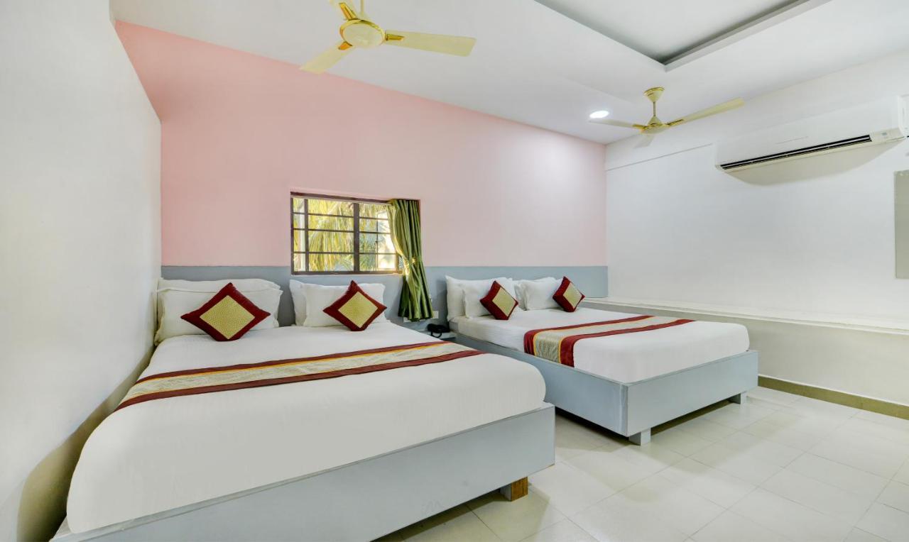 Pleasant Days Hotel Chennai Exterior foto
