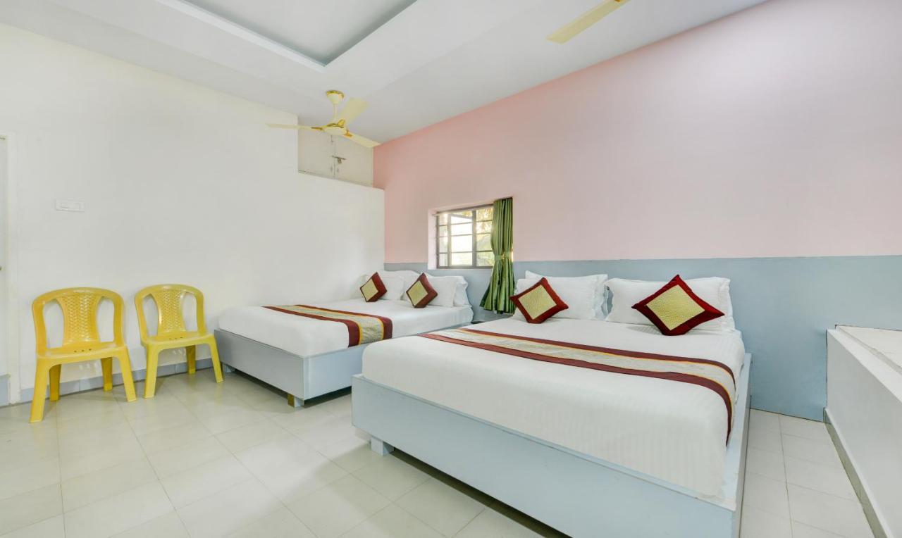 Pleasant Days Hotel Chennai Exterior foto