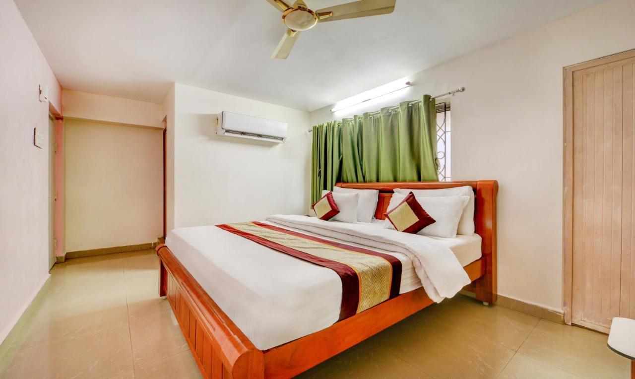Pleasant Days Hotel Chennai Exterior foto