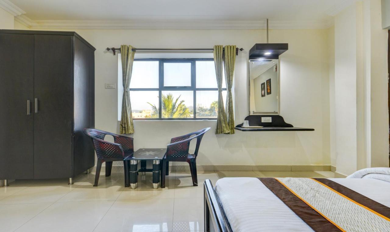 Pleasant Days Hotel Chennai Exterior foto