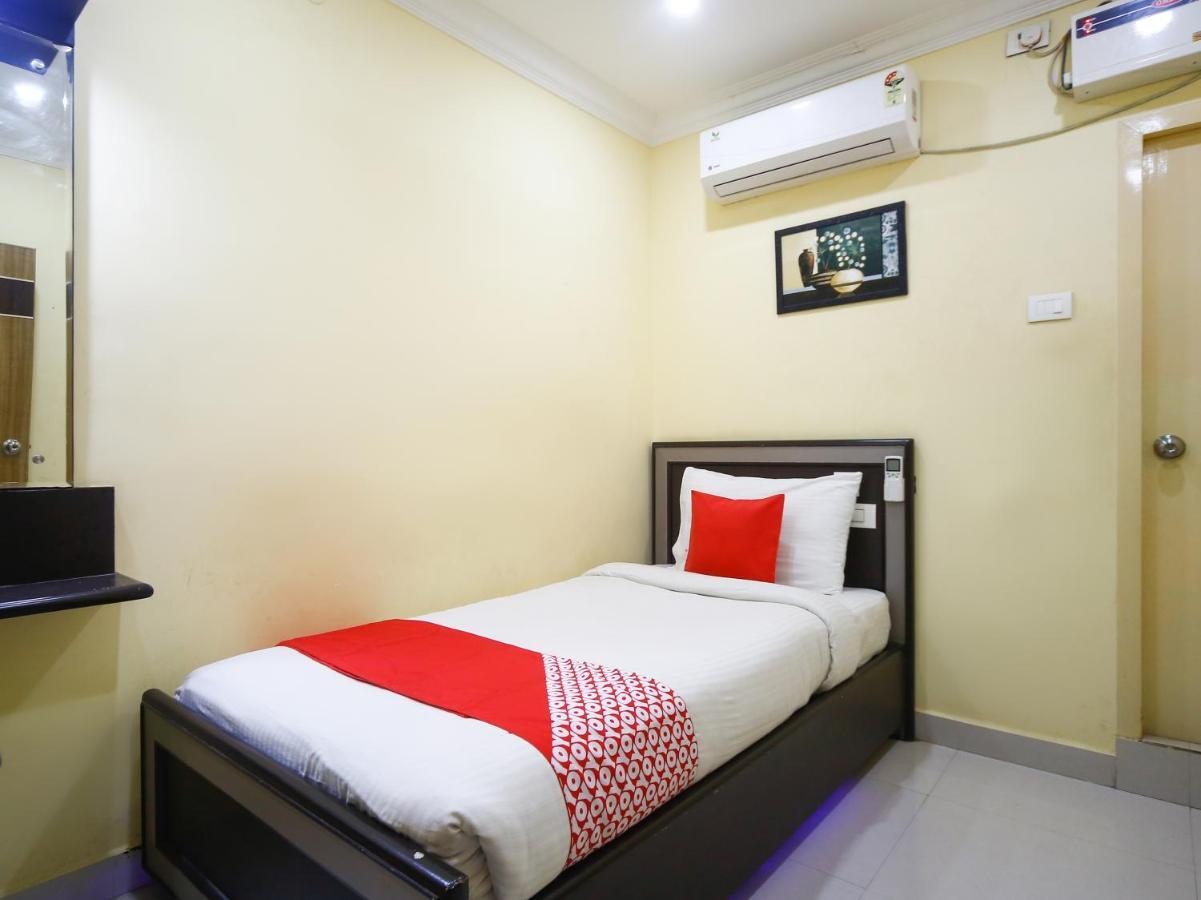 Pleasant Days Hotel Chennai Exterior foto